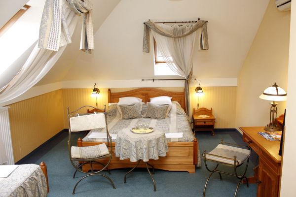 Levay Villa Hotel (Miskolc)